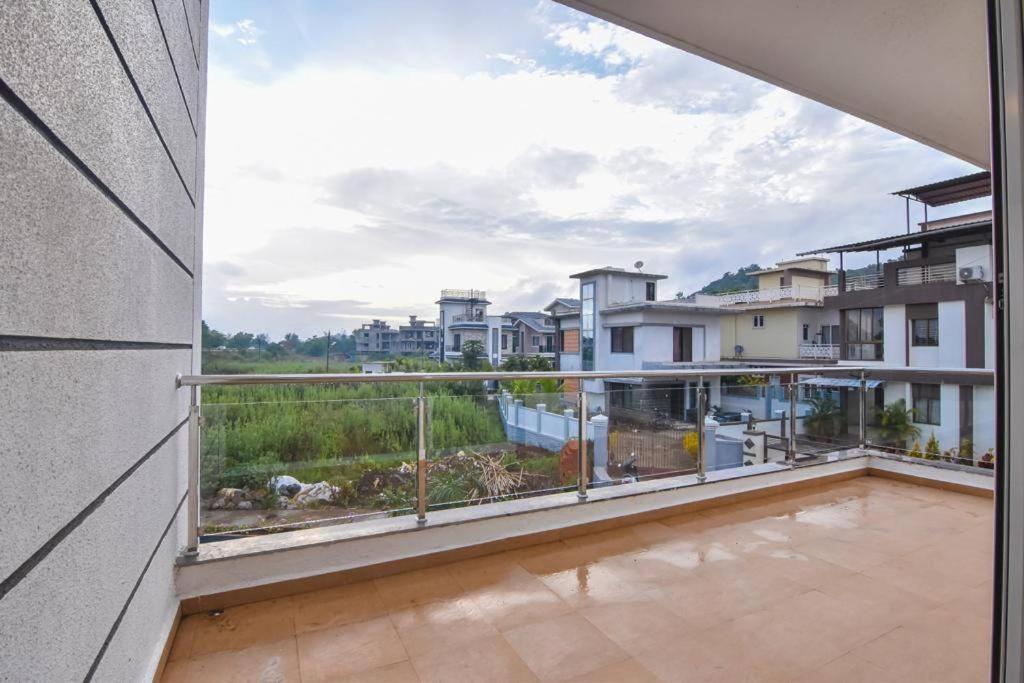 Royal Paradise Villa Лонавала Экстерьер фото